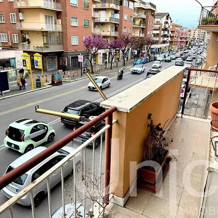 Hi * Rome